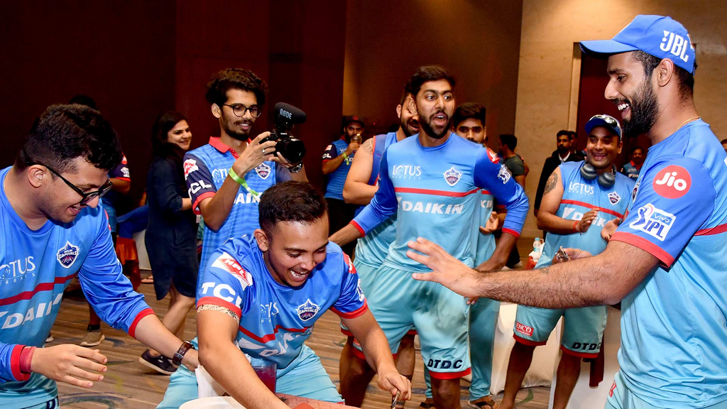 Celebrations after winning the Eliminator! Celebrations after winning the Eliminator!