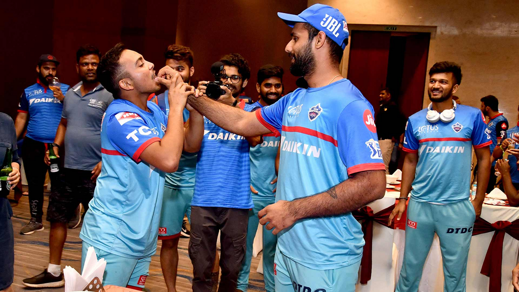 Celebrations after winning the Eliminator! Celebrations after winning the Eliminator!